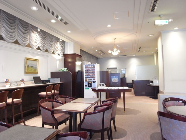 Imagen del bar/restaurante del Hotel Sunroute Niigata. Foto 2