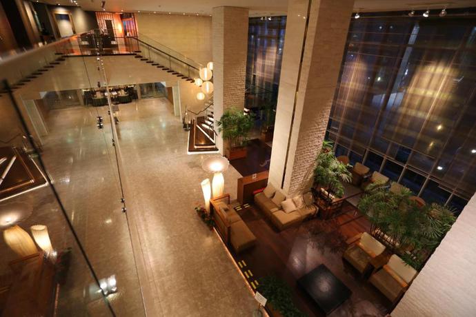 Imagen de los interiores del Hotel Sunroute Plaza Shinjuku. Foto 19
