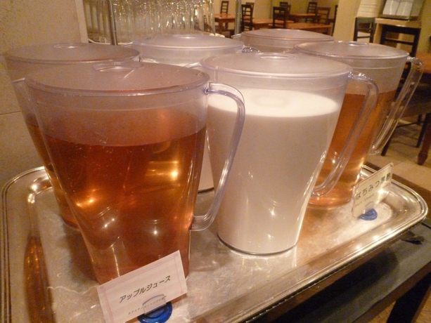 Imagen del bar/restaurante del Hotel Sunroute Sopra Kobe. Foto 4