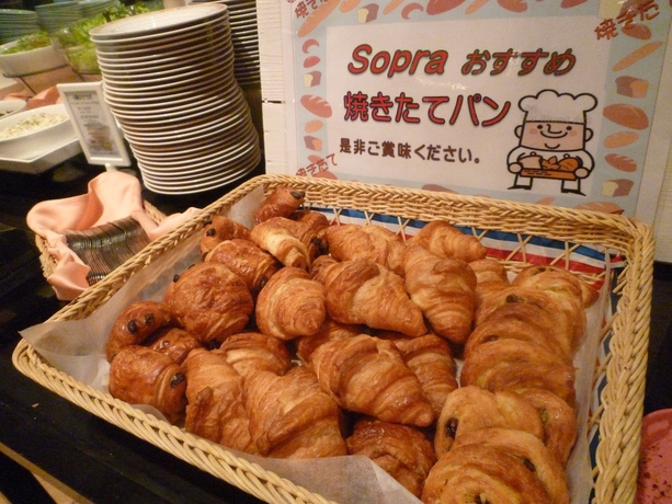 Imagen del bar/restaurante del Hotel Sunroute Sopra Kobe. Foto 8