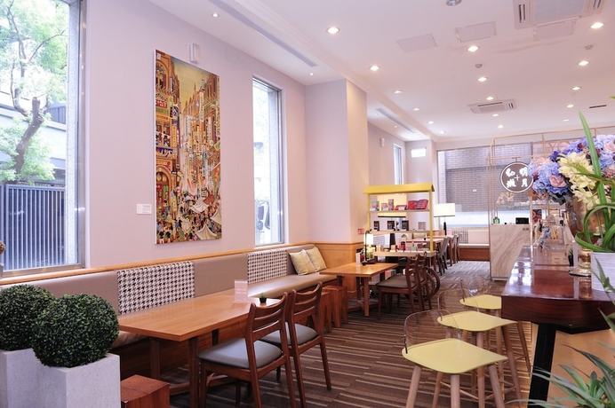 Imagen de los interiores del Hotel Sunroute Taipei. Foto 19