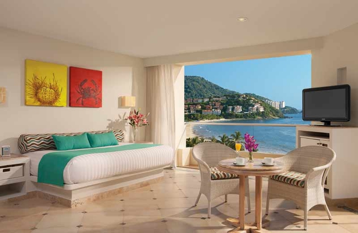 Imagen general del Hotel Sunscape Dorado Pacifico Ixtapa. Foto 4