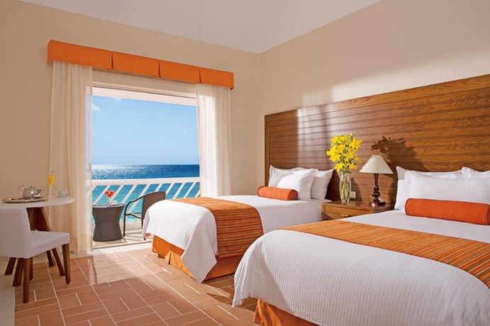 Imagen de la habitación del Hotel Sunscape Splash Montego Bay. Foto 4