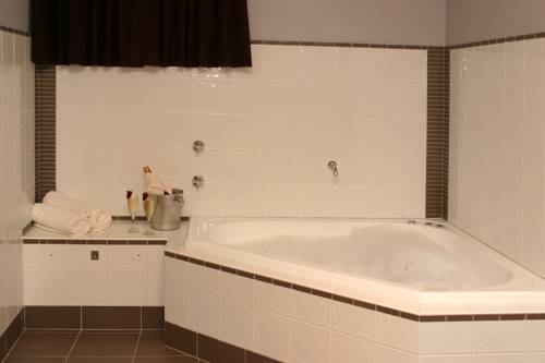 Imagen de la habitación del Hotel Sunseeker Motor Inn. Foto 2