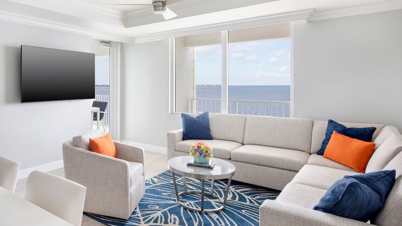 Imagen de la habitación del Hotel Sunseeker Resort Florida Gulf Coast, Curio Collection Hilton. Foto 8