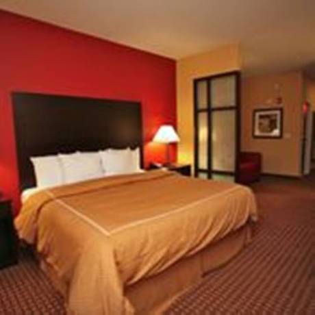 Imagen de la habitación del Hotel Sunsera Boutique Suites. Foto 3