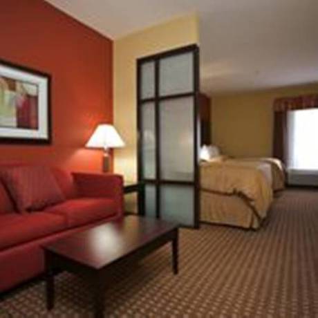 Imagen de la habitación del Hotel Sunsera Boutique Suites. Foto 4