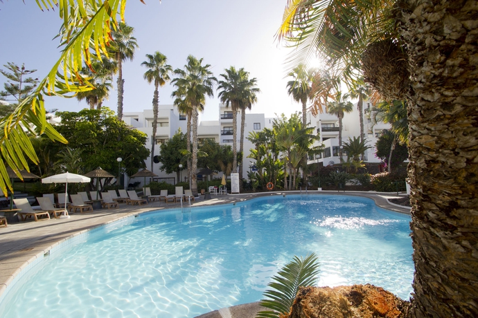 Imagen de la piscina del Hotel Sunset Bay Club. Foto 14