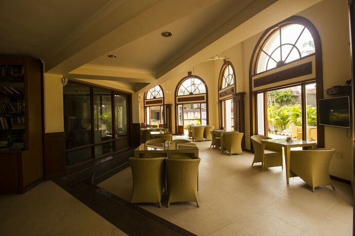 Imagen general del Hotel Sunset Beach Resort, Candolim. Foto 4
