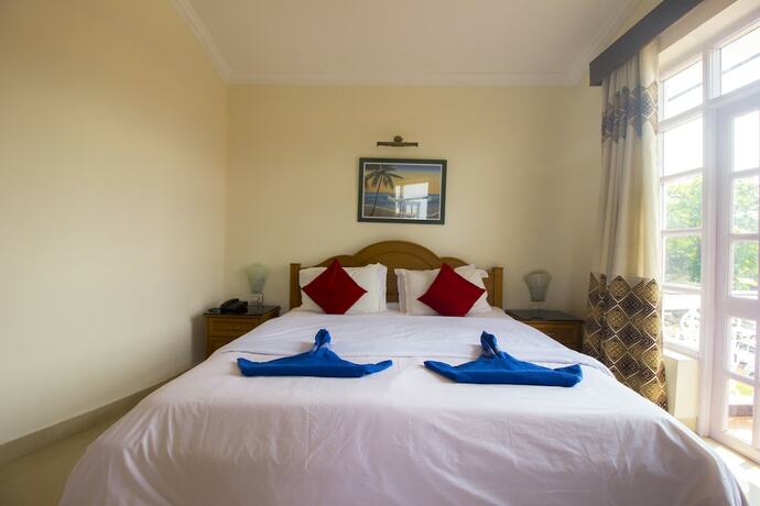 Imagen general del Hotel Sunset Beach Resort, Candolim. Foto 10