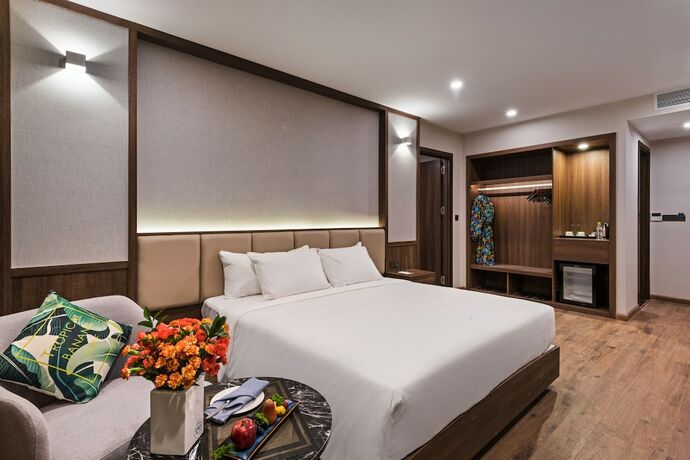 Imagen de la habitación del Hotel Sunset Beach Resort and Spa. Foto 17