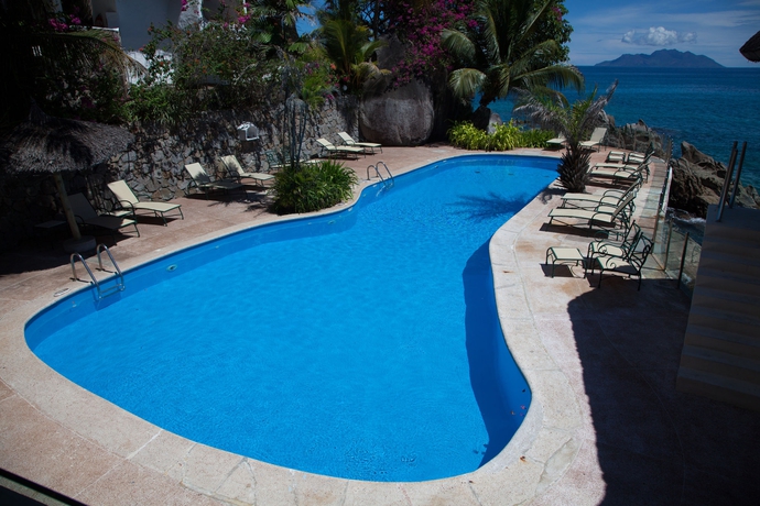 Imagen de la piscina del Hotel Sunset Beach, SEYCHELLES. Foto 6