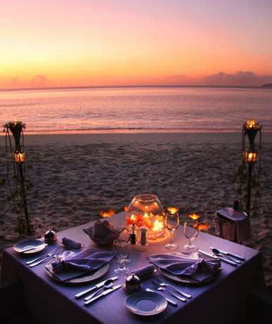 Imagen del bar/restaurante del Hotel Sunset Beach View. Foto 3