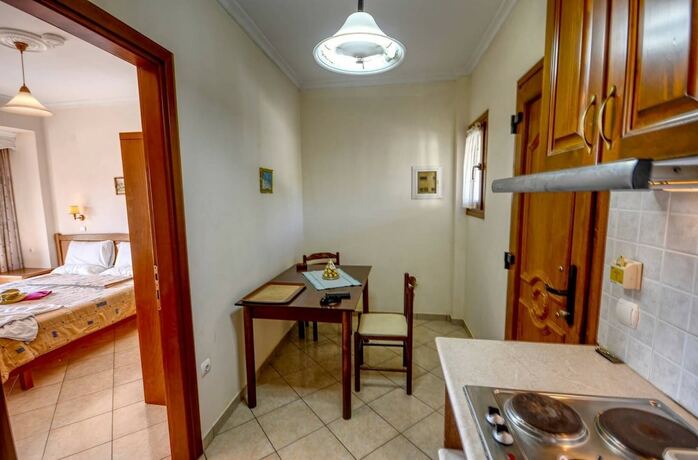 Imagen de la habitación del Hotel Sunset Blue Agios Stefanos. Foto 9