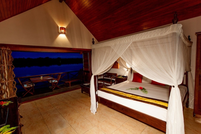 Imagen de la habitación del Hotel Sunset Bungalows. Foto 10
