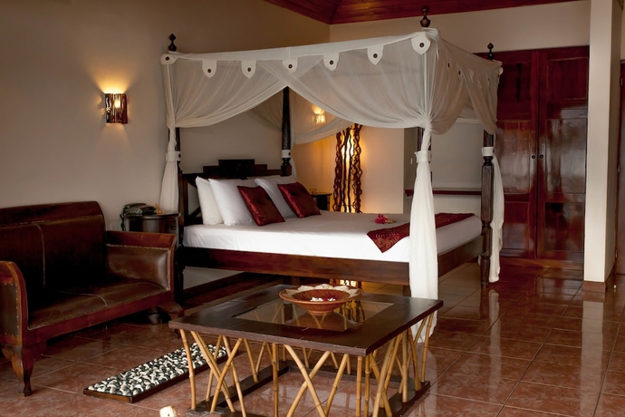 Imagen de la habitación del Hotel Sunset Bungalows. Foto 12