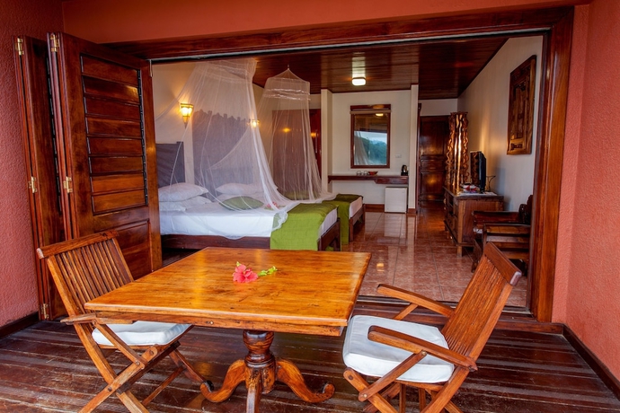 Imagen de la habitación del Hotel Sunset Bungalows. Foto 15