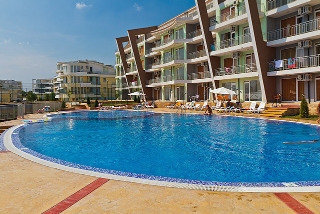 Imagen de la piscina del Hotel Sunset Complex. Foto 11