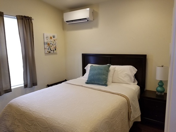 Imagen de la habitación del Hotel Sunset Cottages and Motel. Foto 6