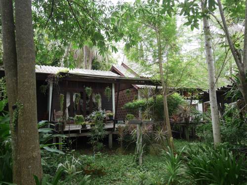 Imagen de la habitación del Hotel Sunset Cove Resort. Foto 11