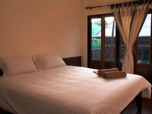 Imagen de la habitación del Hotel Sunset Cove Resort. Foto 12