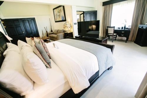 Imagen de la habitación del Hotel Sunset Del Mar Resort. Foto 6