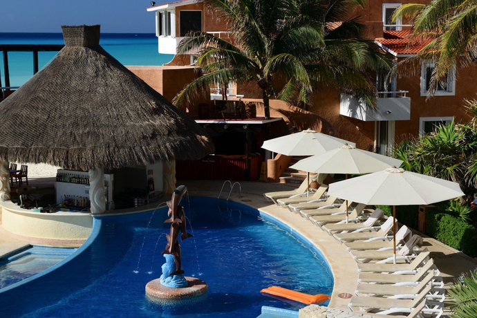 Imagen de la piscina del Hotel Sunset Fishermen Beach Resort Playa Del Carmen - All Inclusive. Foto 13