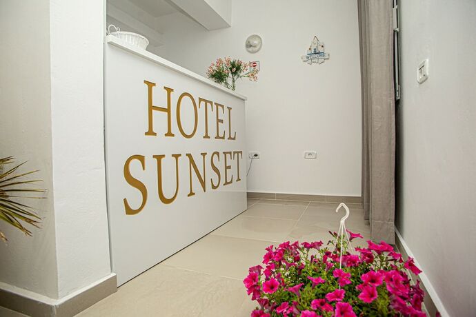 Imagen general del Hotel Sunset GL. Foto 11