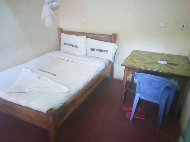 Imagen de la habitación del Hotel Sunset Guest House. Foto 9