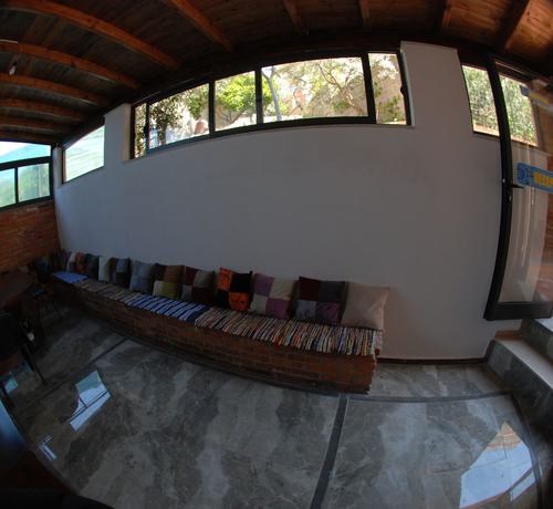 Imagen de los interiores del Hotel Sunset Hostel. Foto 17