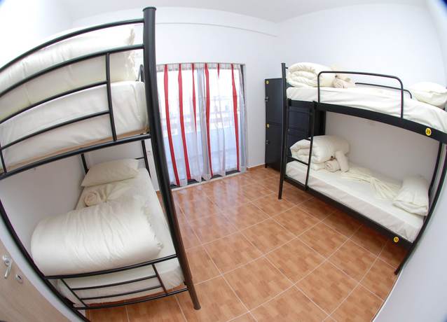 Imagen de la habitación del Hotel Sunset Hostel. Foto 13