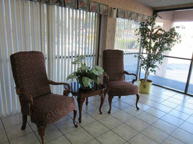 Imagen general del Hotel Sunset Inn - Augusta. Foto 10