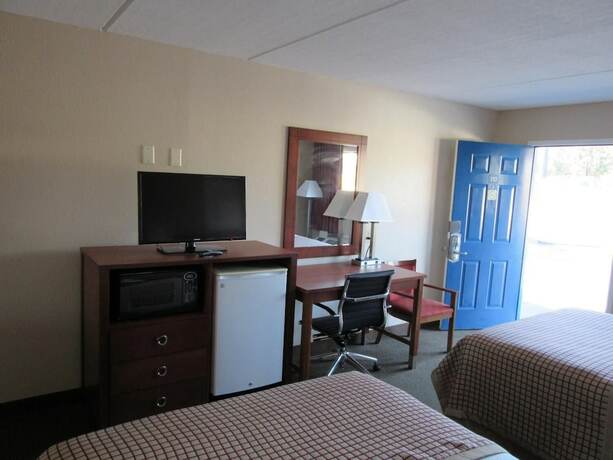 Imagen general del Hotel Sunset Inn - Augusta. Foto 12