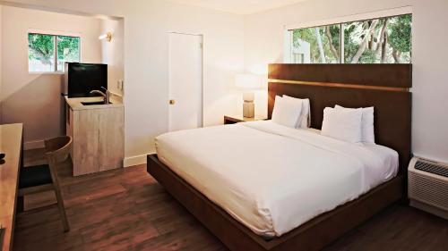 Imagen de la habitación del Hotel Sunset Inn, Islamorada. Foto 6