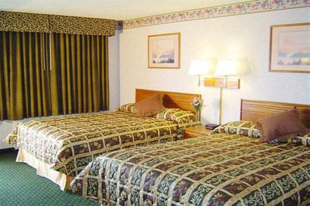 Imagen de la habitación del Hotel Sunset Inn Lake Oroville. Foto 3