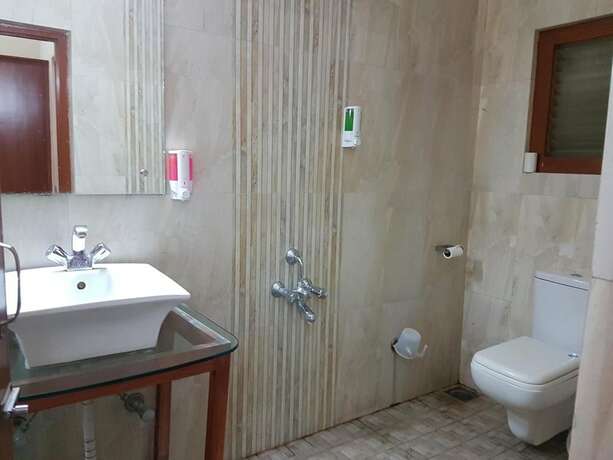Imagen general del Hotel Sunset Inn Mount Abu With Swimming Pool. Foto 1