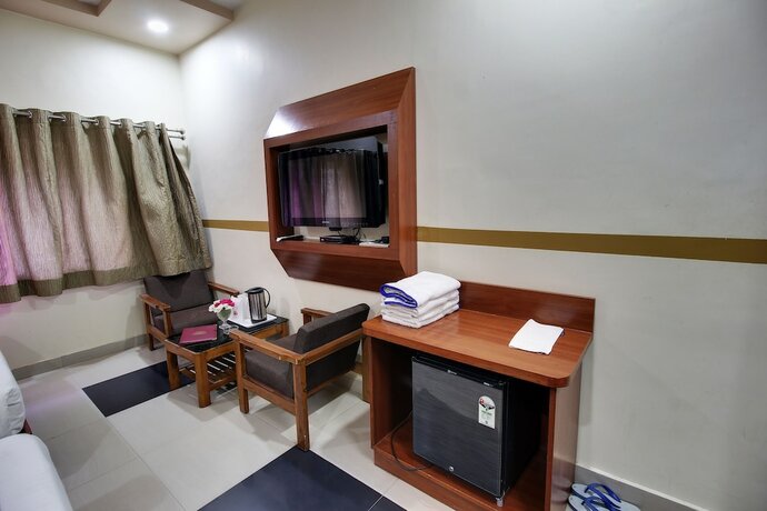 Imagen general del Hotel Sunset Inn Mount Abu With Swimming Pool. Foto 5