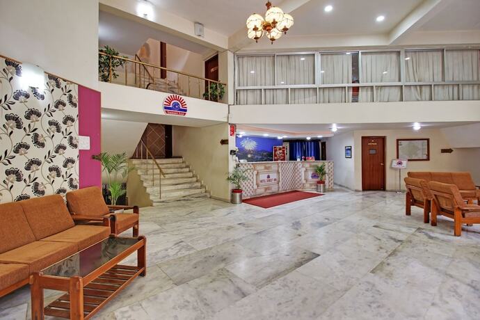 Imagen general del Hotel Sunset Inn Mount Abu With Swimming Pool. Foto 10