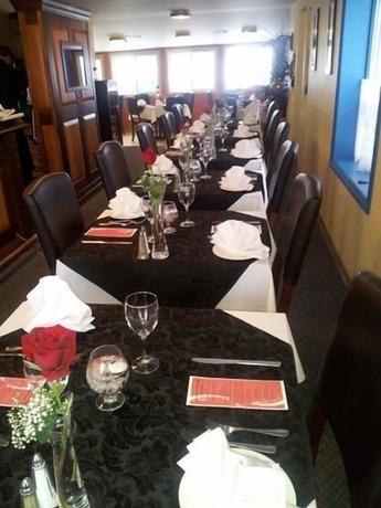 Imagen del bar/restaurante del Hotel Sunset Inn, North Bay. Foto 5