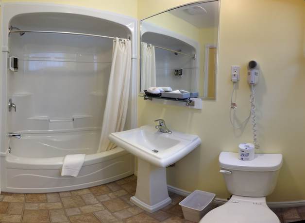 Imagen de la habitación del Hotel Sunset Inn, North Bay. Foto 16