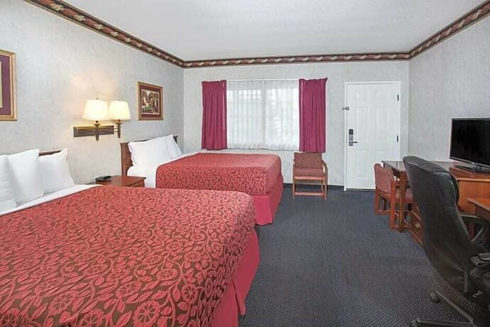 Imagen general del Hotel Sunset Inn, Thurin. Foto 4