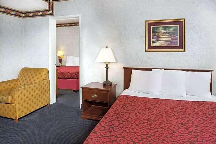 Imagen general del Hotel Sunset Inn, Thurin. Foto 6