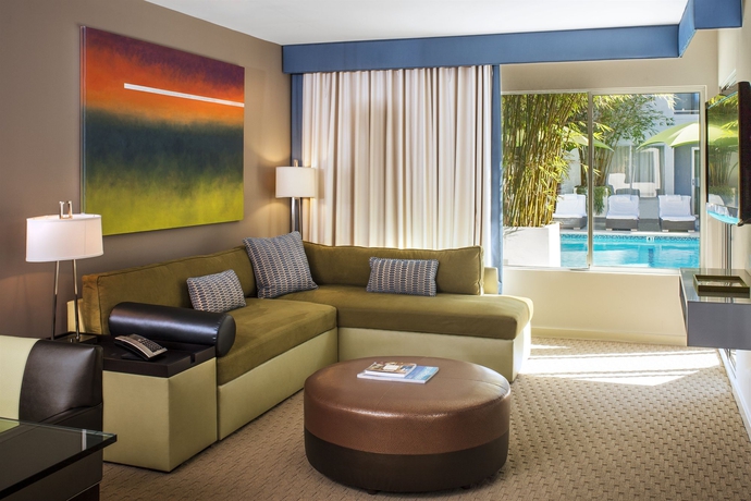 Imagen de los interiores del Hotel Sunset Marquis. Foto 12