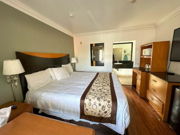 Imagen de la habitación del Hotel Sunset Motel, Santa Barbara. Foto 17