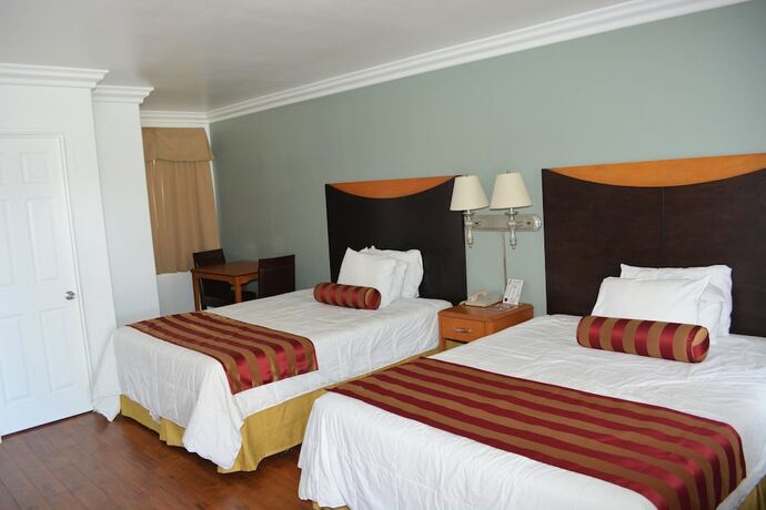 Imagen de la habitación del Hotel Sunset Motel, Santa Barbara. Foto 19