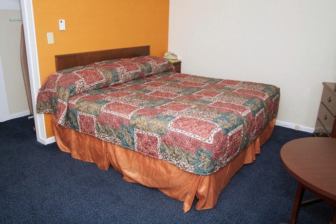 Imagen de la habitación del Hotel Sunset Motor Inn. Foto 15