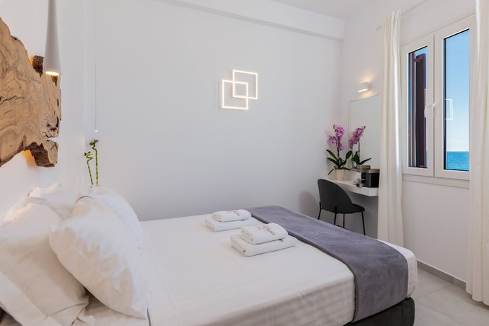 Imagen de la habitación del Hotel Sunset Paraportiani Rooms. Foto 7