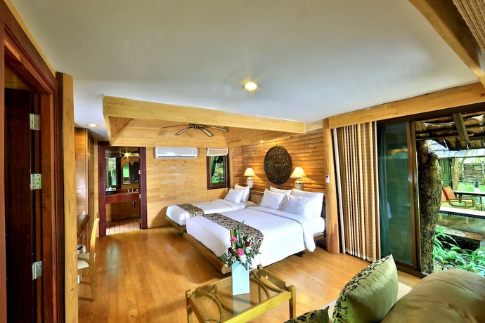 Imagen de la habitación del Hotel Sunset Park Resort and Spa. Foto 4