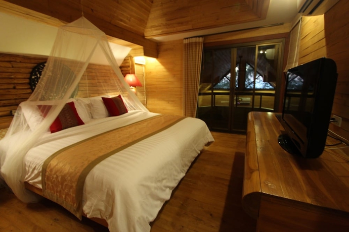 Imagen de la habitación del Hotel Sunset Park Resort and Spa. Foto 11