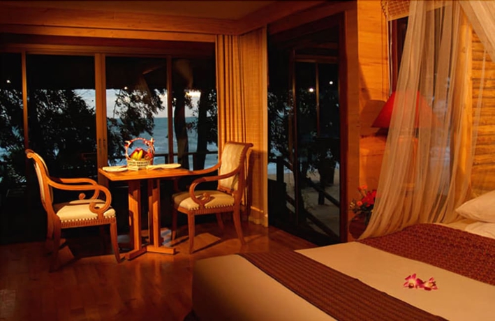 Imagen de la habitación del Hotel Sunset Park Resort and Spa. Foto 12